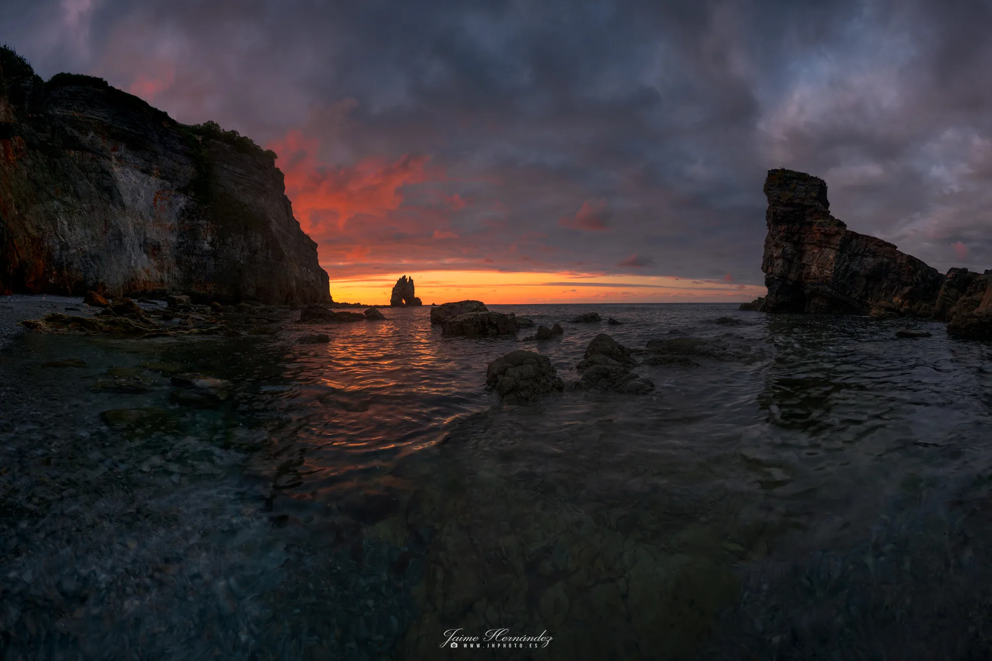 Playa del Portizuelo · Luarca, Asturias